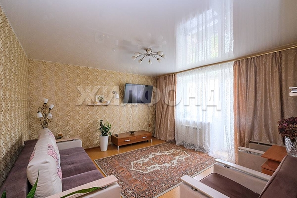 
   Продам 3-комнатную, 77.3 м², Пятницкого ул, 7

. Фото 6.