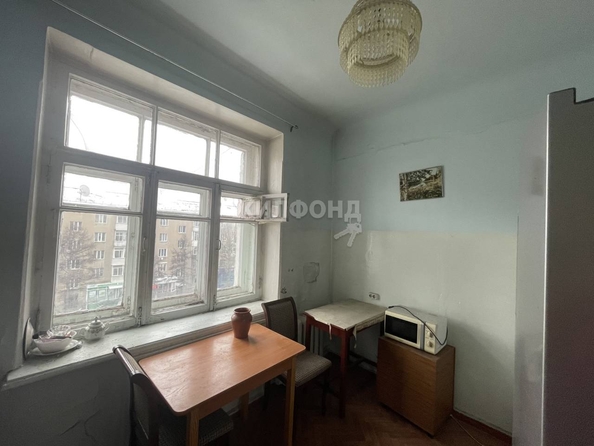 
   Продам 2-комнатную, 55.1 м², Титова ул, 22

. Фото 5.