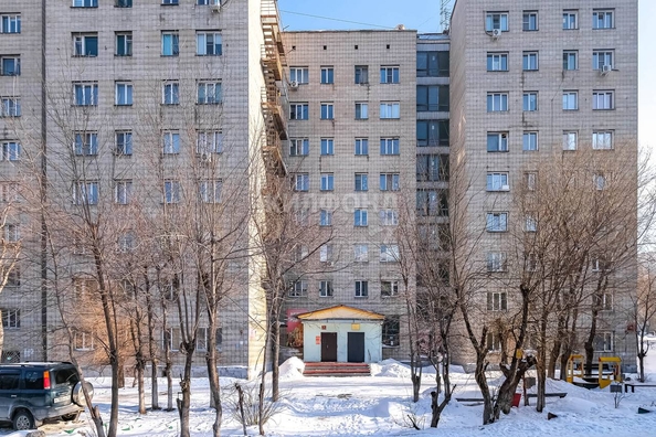 
   Продам 2-комнатную, 29.2 м², Макаренко ул, 33

. Фото 16.