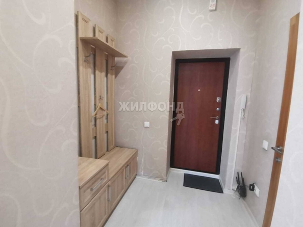 
   Продам 1-комнатную, 43 м², , 6

. Фото 4.