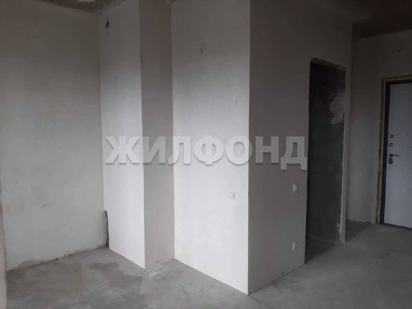 
   Продам 1-комнатную, 31.9 м², Рельефная ул, 106/3

. Фото 3.