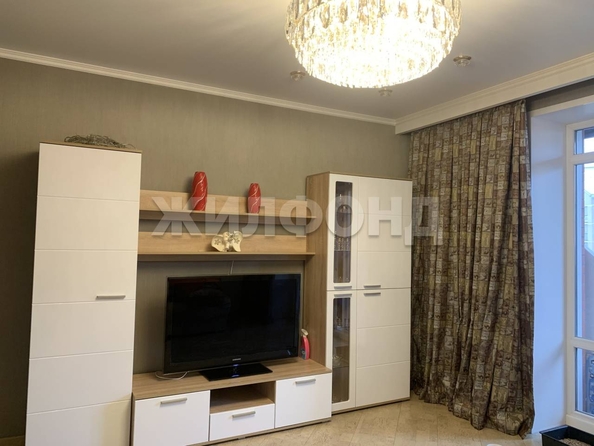 
  Продается 3-комн. квартира, 98.4 м², Мясниковой ул, д. 30
. Фото 10.