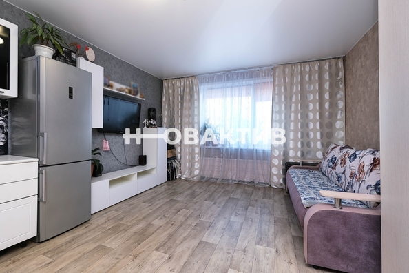 
   Продам 1-комнатную, 40.5 м², 

. Фото 4.