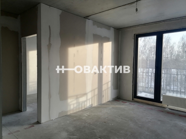 
   Продам 1-комнатную, 41.3 м², 3-й (4 мкр.) кв-л, 1

. Фото 10.