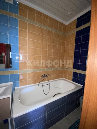 
   Продам 3-комнатную, 93.2 м², Дзержинского пр-кт, 77

. Фото 9.