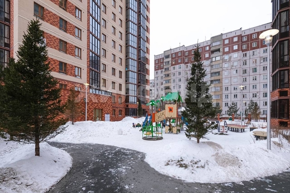 
   Продам 2-комнатную, 63 м², Гоголя ул, 205

. Фото 33.