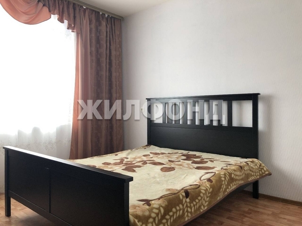 
   Продам 2-комнатную, 52.9 м², Краузе ул, 13

. Фото 10.