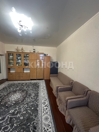 
   Продам 3-комнатную, 83.1 м², Военный городок ул, 103

. Фото 1.