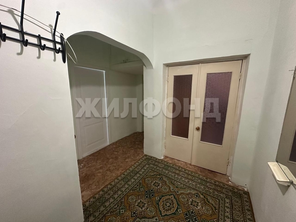 
   Продам 3-комнатную, 83.1 м², Военный городок ул, 103

. Фото 22.