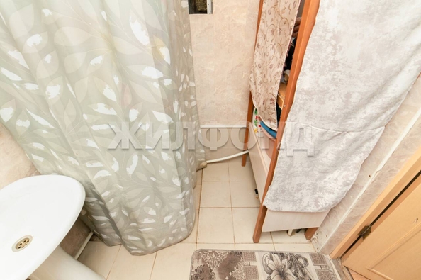 
   Продам дом, 62.6 м², Новосибирск

. Фото 23.