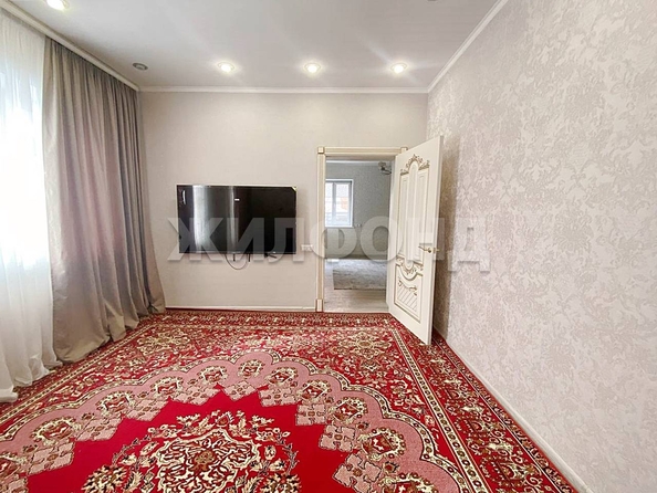 
   Продам дом, 127.8 м², Новосибирск

. Фото 2.