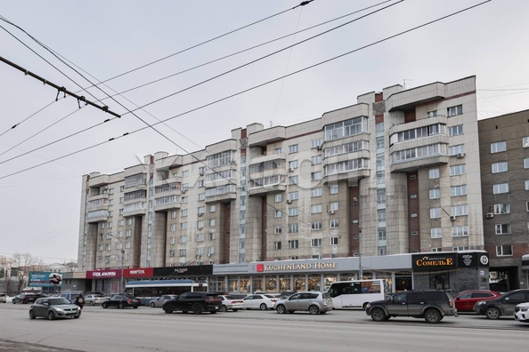 
  Продается 3-комн. квартира, 65.8 м², Октябрьская ул, д. 49
. Фото 7.