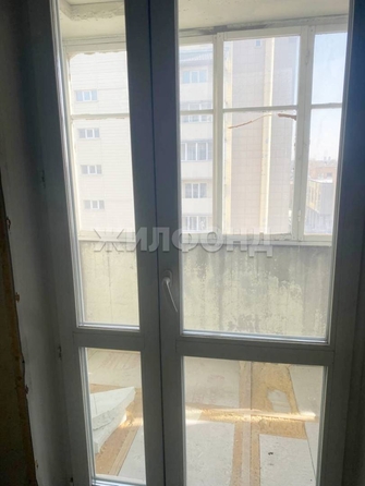 
   Продам 3-комнатную, 56.4 м², Новая Заря ул, 9

. Фото 7.