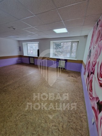 
   Сдам офис, 35 м², Булатова ул, 100

. Фото 1.