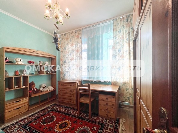 
   Продам таунхаус, 400 м², Омск

. Фото 19.