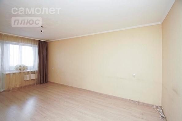 
   Продам 3-комнатную, 62 м², Лермонтова ул, 128

. Фото 4.