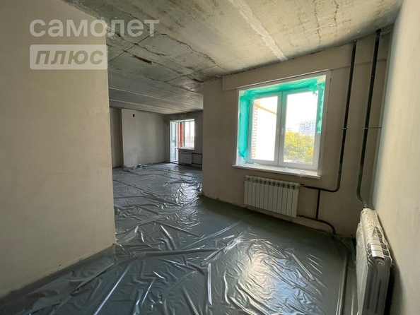 
   Продам 2-комнатную, 60 м², Малиновского ул, 16к2

. Фото 3.