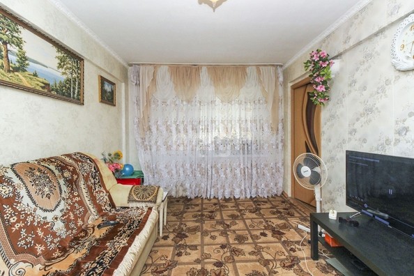 
   Продам 3-комнатную, 59 м², 50 лет Профсоюзов ул, 95

. Фото 15.