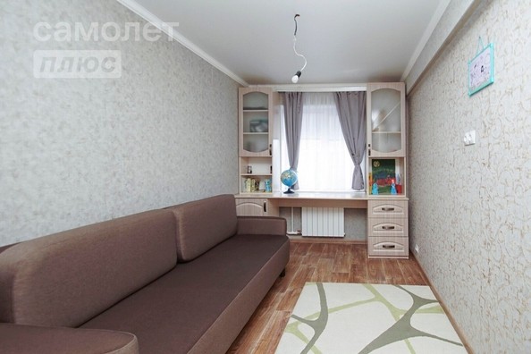 
   Продам 2-комнатную, 45.1 м², 50 лет ВЛКСМ ул, 3

. Фото 2.