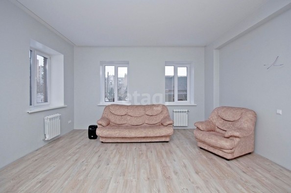 
   Продам дом, 480 м², Омск

. Фото 9.