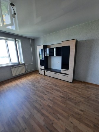 
   Продам 3-комнатную, 75.4 м², Лукашевича ул, 14/1

. Фото 5.