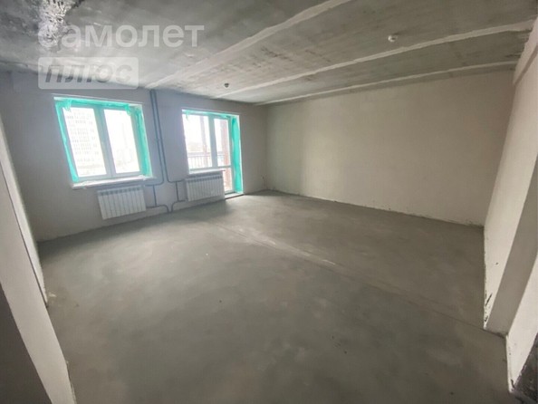 
   Продам 2-комнатную, 60 м², Малиновского ул, 16к2

. Фото 3.