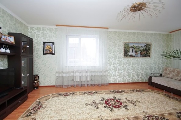 
   Продам дом, 210 м², Усть-Заостровка

. Фото 4.