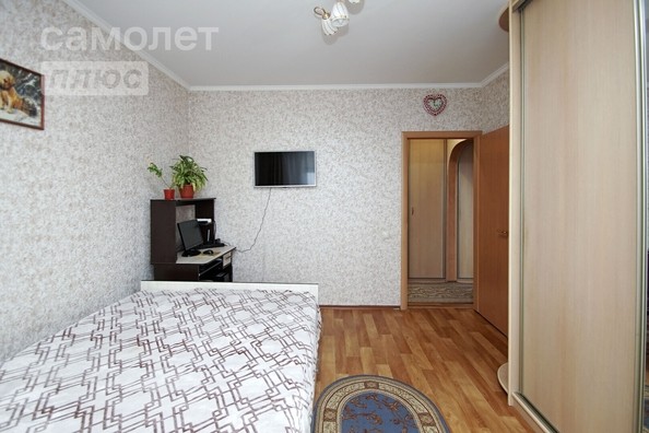 
   Продам 2-комнатную, 52.8 м², Дмитриева ул, 1/2

. Фото 8.