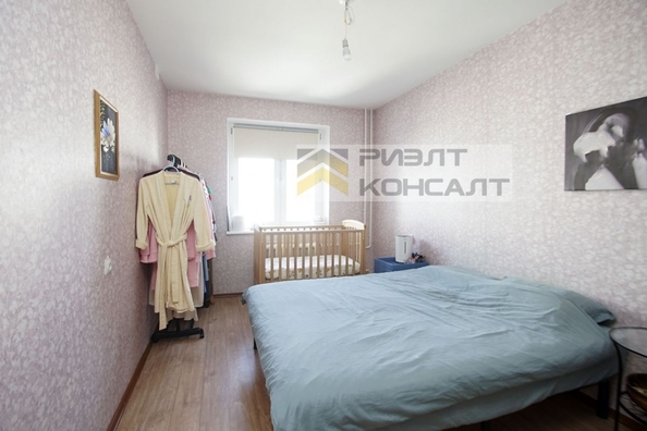 
   Продам 3-комнатную, 83.9 м², Малиновского ул, 23к2

. Фото 3.