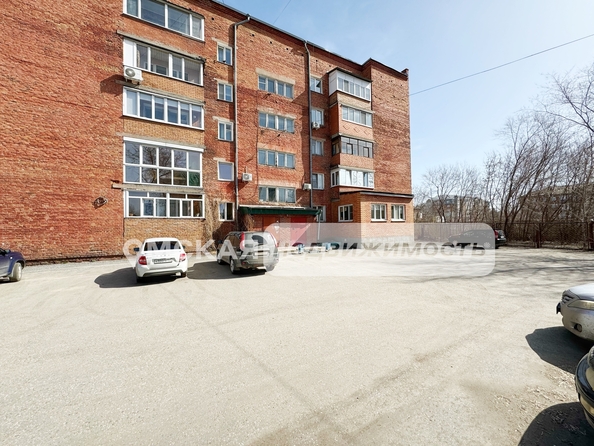 
   Продам 4-комнатную, 106.4 м², Хлебникова ул, 33

. Фото 16.