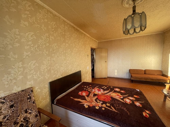 
   Продам 1-комнатную, 37.4 м², Кирова ул, 18/2

. Фото 1.