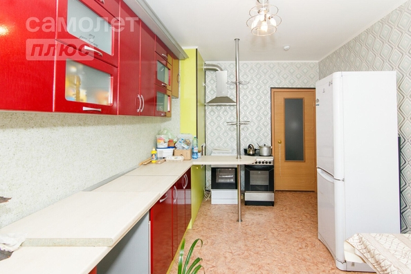 
   Продам 3-комнатную, 74 м², Амурский 1-й проезд, 3

. Фото 9.