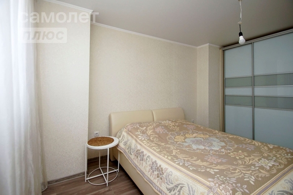 
   Продам 2-комнатную, 61.9 м², Архитекторов б-р, 8

. Фото 4.