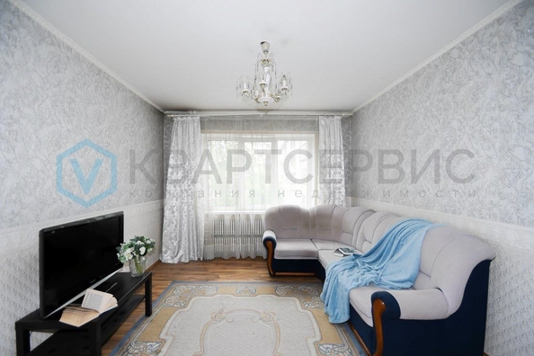 
   Продам 3-комнатную, 65 м², Омская ул, 119

. Фото 2.