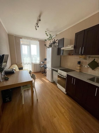 
   Продам 1-комнатную, 43.6 м², Химиков ул, 2

. Фото 6.