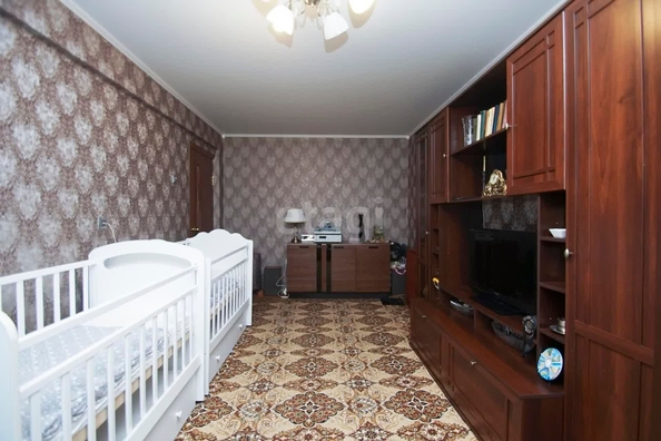 
   Продам 3-комнатную, 62 м², Крыловская ул, 54А

. Фото 5.