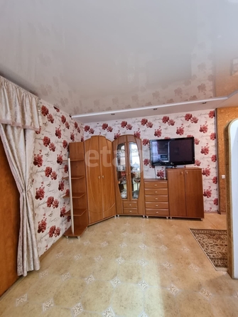 
   Продам 2-комнатную, 52 м², 

. Фото 5.