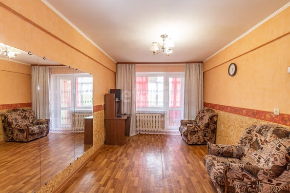 
   Продам 3-комнатную, 58.8 м², Стрельникова ул, 4

. Фото 4.