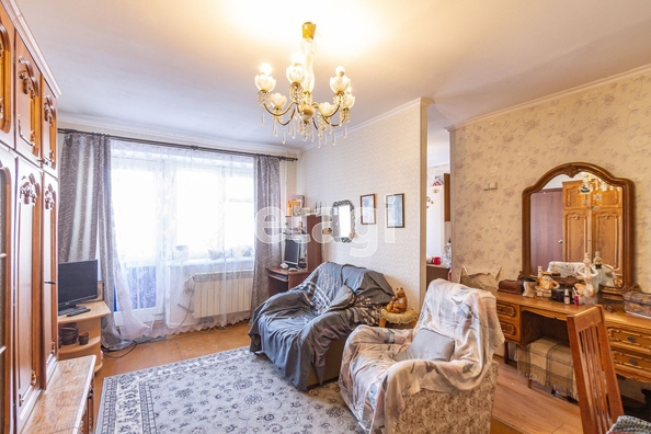 
   Продам 3-комнатную, 56 м², Красногвардейская ул, 59

. Фото 7.