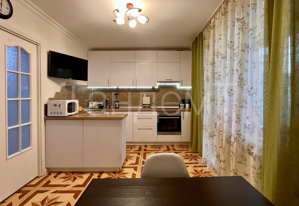 
   Продам 3-комнатную, 80.8 м², Дмитриева ул, 3/2

. Фото 6.