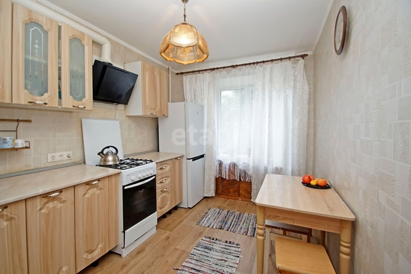 
   Продам 2-комнатную, 47.1 м², Сулеймана Стальского ул, 2

. Фото 9.