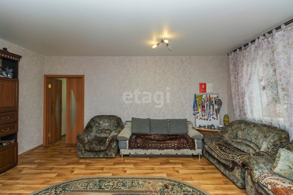 
   Продам 2-комнатную, 74.4 м², Енисейская 3-я ул, 32к3

. Фото 3.