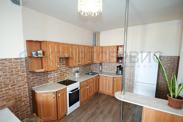 
   Продам 3-комнатную, 96 м², Линия 9-я ул, 193

. Фото 10.