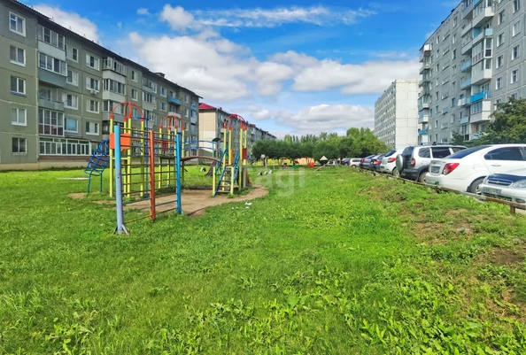 
   Продам 3-комнатную, 49.2 м², Крутогорская 1-я ул, 21

. Фото 3.