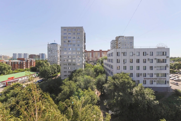 
   Продам 2-комнатную, 53.4 м², Заречный б-р, 2А

. Фото 1.