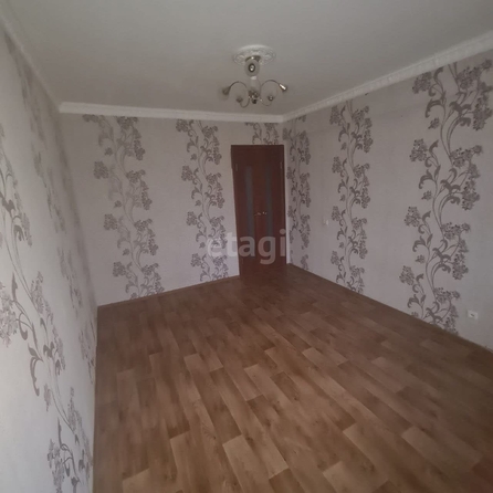 
   Продам 2-комнатную, 48 м², 

. Фото 7.