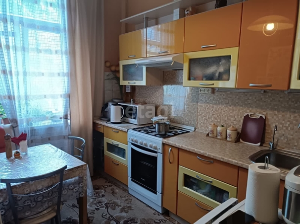 
   Продам 2-комнатную, 62 м², Пархоменко ул, 11

. Фото 3.