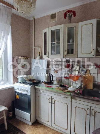 
   Продам 2-комнатную, 48 м², 75 Гвардейской бригады ул, 14А

. Фото 2.