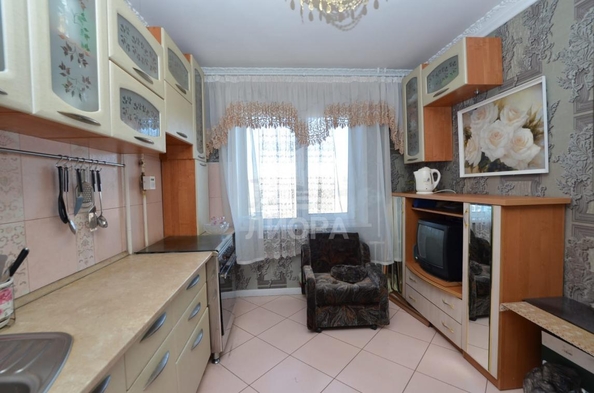 
   Продам 3-комнатную, 63 м², Блюхера ул, 22/1

. Фото 13.