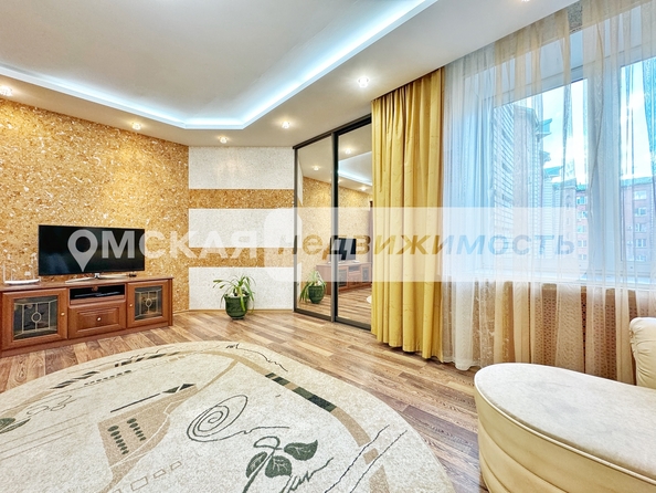 
   Продам 3-комнатную, 93 м², Орловского ул, 5

. Фото 5.